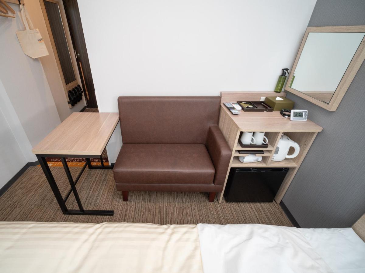 Super Hotel Okayama Station Higashiguchi Exteriör bild
